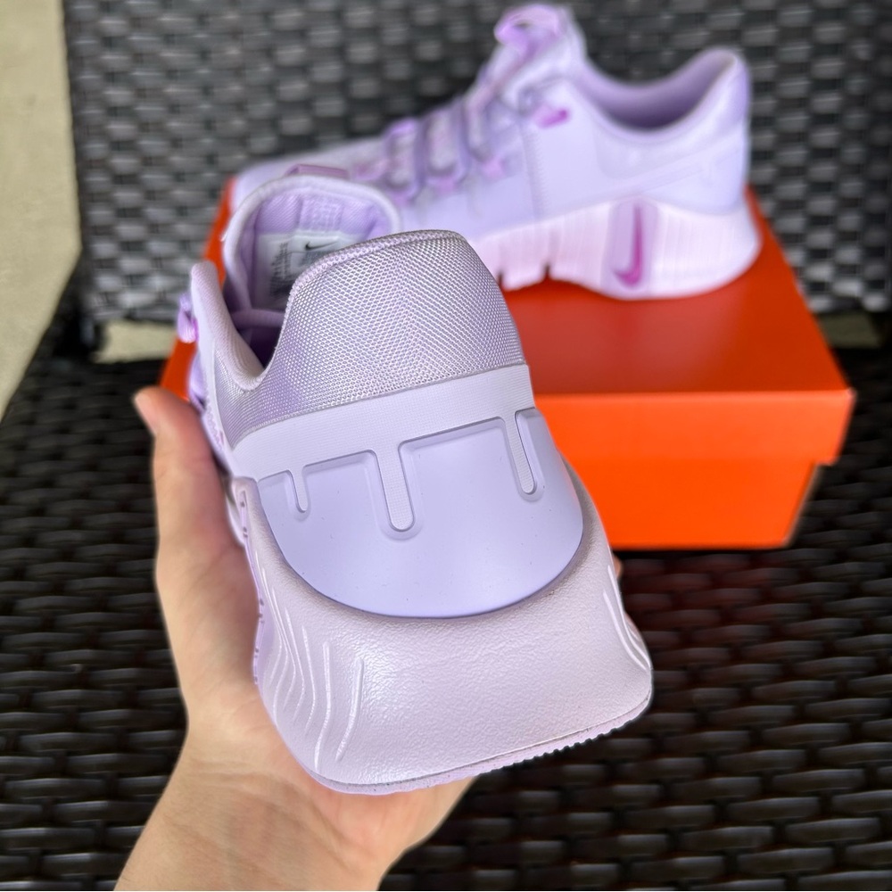 NIKE FREE METCON 5 LILAC BLOOM Size 11 W - Picture 3 of 5